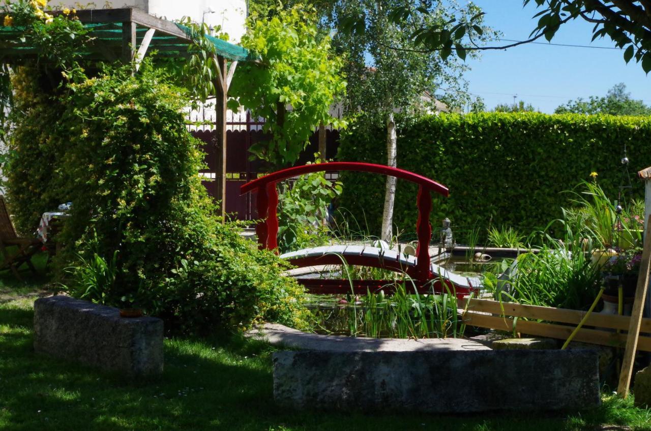 Courcelles  Maison D'Hotes Le Cadran Solaire מראה חיצוני תמונה